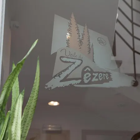ホテル Vale Do Zezere